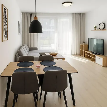 4-quiet - 8 Min From The Center New Building Lejlighed *