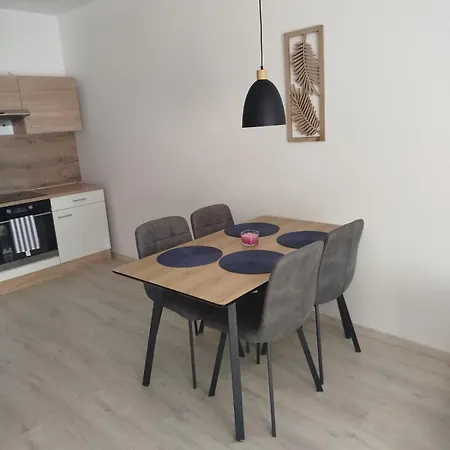 4-quiet - 8 Min From The Center New Building Lejlighed Košice