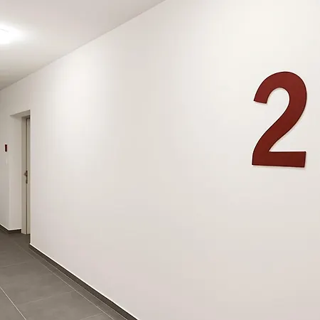 4-quiet - 8 Min From The Center New Building Košice