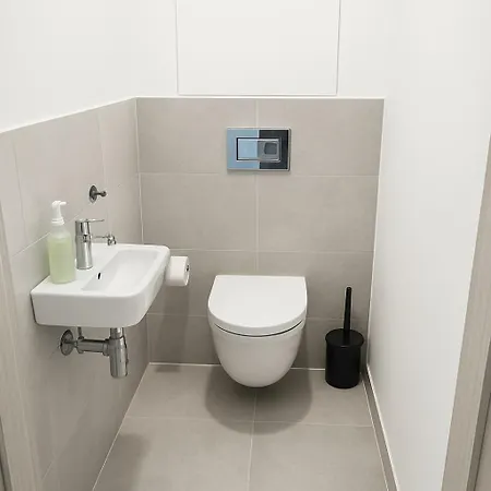 4-quiet - 8 Min From The Center New Building Lejlighed Košice